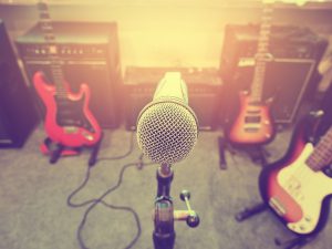 GMX ruft den Cover Song Contest "Die Gedanken sind frei" aus.